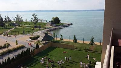 Szabad szobák a Balaton Hotelben panorámás kilátással a Balatonra - ✔️ Hotel Balaton*** Siófok - akciós félpanziós wellness hotel Siófokon panorámával a Balatonra