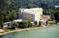 ✔️ Pünkösdi wellness akció félpanzióval a Balatonnál (min. 3 éj) 26.340 Ft / fő / éj á✔️ Hotel Club Tihany - 4 csillagos szálloda Balatonon Tihanyban ✔️ Club Tihany**** Tihany - akciós tihanyi hotel közvetlenül a Balaton partján - 